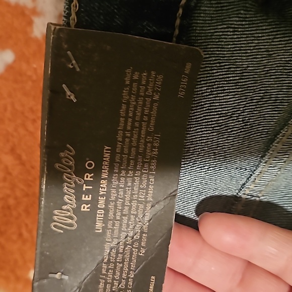 Wrangler retro Bailey high-rise shorts size 11 - Picture 8 of 8